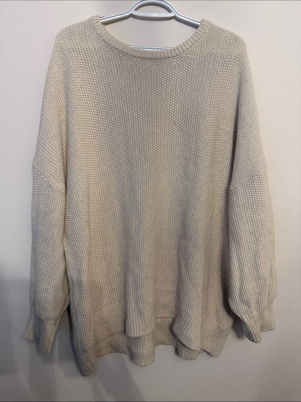 Old Navy Cream Textured Knit Tunic Length Crewneck Sweater